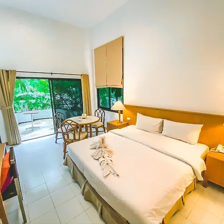 Nern Chalet Beachfront Hotel Hua Hin Exterior photo